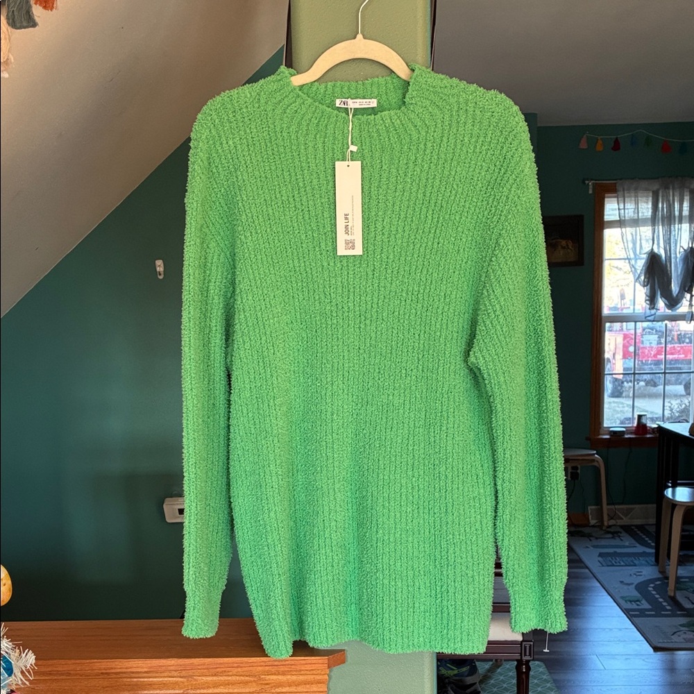 Zara Bright Green Textured Crewneck Sweater